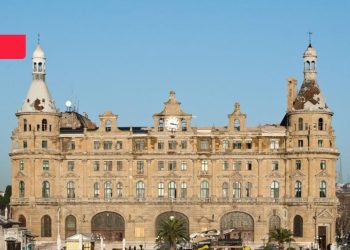 Haydarpaşa gün sayıyor: Yeniden tren sesleri duyulacak mı?