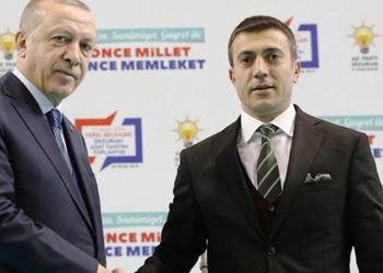 Hınıs Belediye Başkanı yaşamını yitirdi; 15 Temmuz etkinliğinde kalp krizi geçirmişti