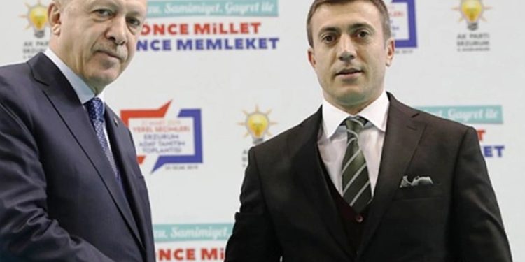 Hınıs Belediye Başkanı yaşamını yitirdi; 15 Temmuz etkinliğinde kalp krizi geçirmişti