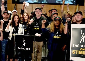 Hollywood 60 yıl sonra greve gidiyor