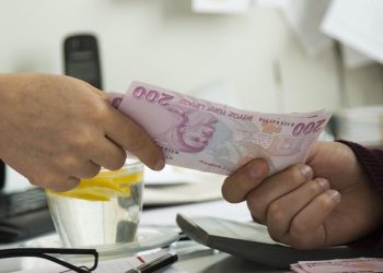 İcra takibi olan emeklilere banka promosyonu verilmemiş!