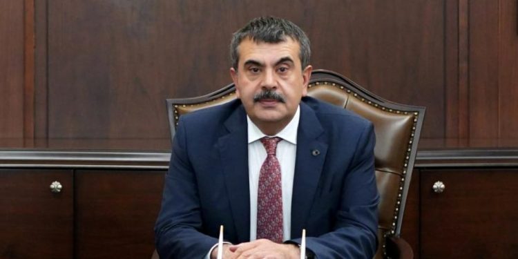 İddia: Milli Eğitim Bakanı Tekin, tepki çeken sözlerinin ardından geri adım atmaya hazırlanıyor