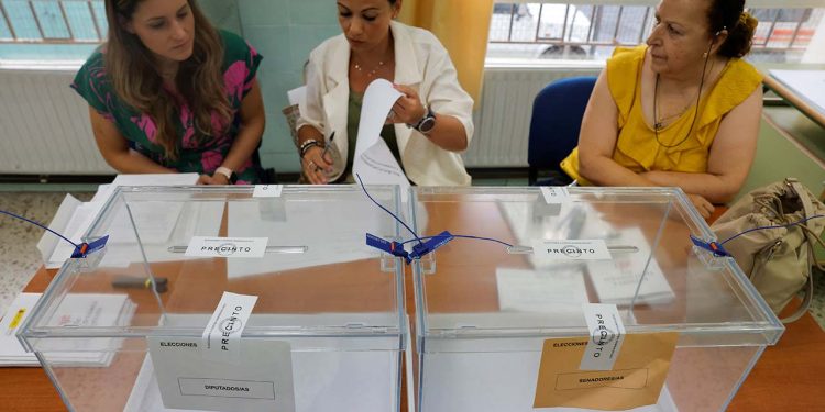 İspanya sandık başında: Aşırı sağ, Franco döneminden sonra ilk kez iktidara yakın