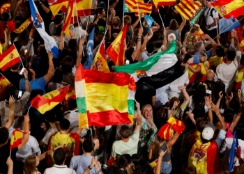 İspanya'da siyasi belirsizlik: Hükümetin kurulması Bask ve Katalanların desteğine bağlı