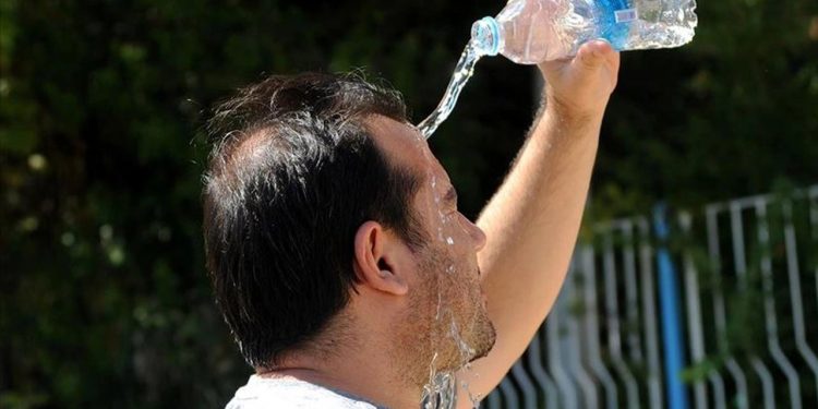 İstanbul için sıcaklığı uyarısı: Perşembe günü 48 derece olacak