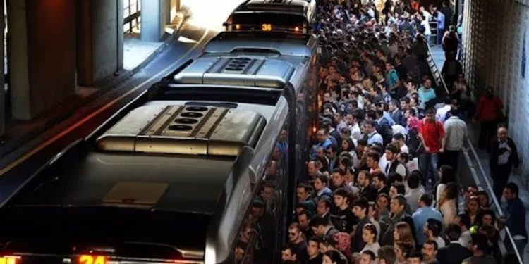 İstanbul’da UKOME toplu ulaşıma zam gündemiyle toplanacak