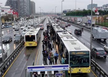 İstanbul'da toplu ulaşıma zam teklifi UKOME'de ertelendi: İBB'nin yüzde 57 teklifi reddedildi