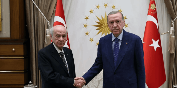 İsveç çıkışı sonrası iplerin gerildiği öne sürülmüştü: Cumhurbaşkanı Erdoğan, MHP lideri Bahçeli'yle buluşuyor