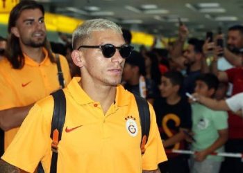 İtalya paylaşımı kafa karıştırdı; Torreira'nın menajerinden transfer açıklaması