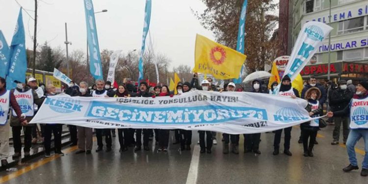 KESK anketi: Kamu emekçilerinin yüzde 90’ı ay sonunu zar zor getiriyor