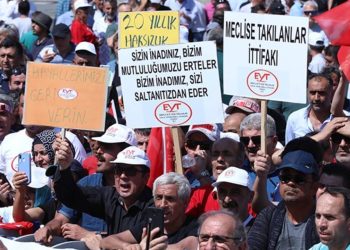 Kafa karışıklığı yaratmıştı: Yüzde 25 zamdan EYT’li de yararlanacak