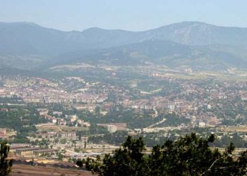 Karabük'te heyelan nedeniyle bazı köy yolları ulaşıma kapatıldı