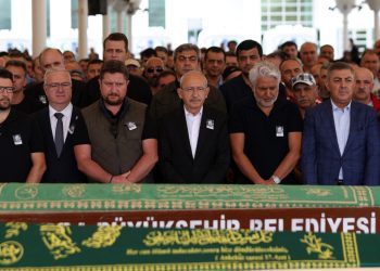 Kemal Kılıçdaroğlu, Tuncer Dönmez'in cenazesine katıldı