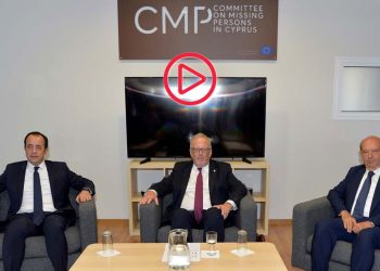 Kıbrıslı liderlerden ortak 'Yeşil Hat' ziyareti: Büyük bir insanlık görevi için buradayız