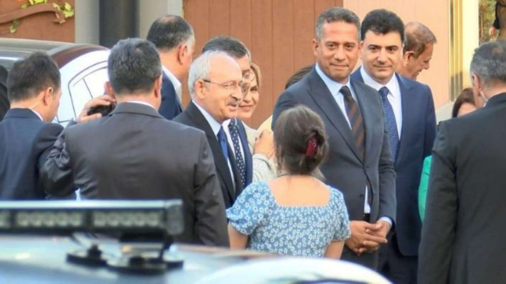 Kılıçdaroğlu, vekillerle Ankara'da bir araya geldi: Dikkat çeken Özgür Özel ayrıntısı