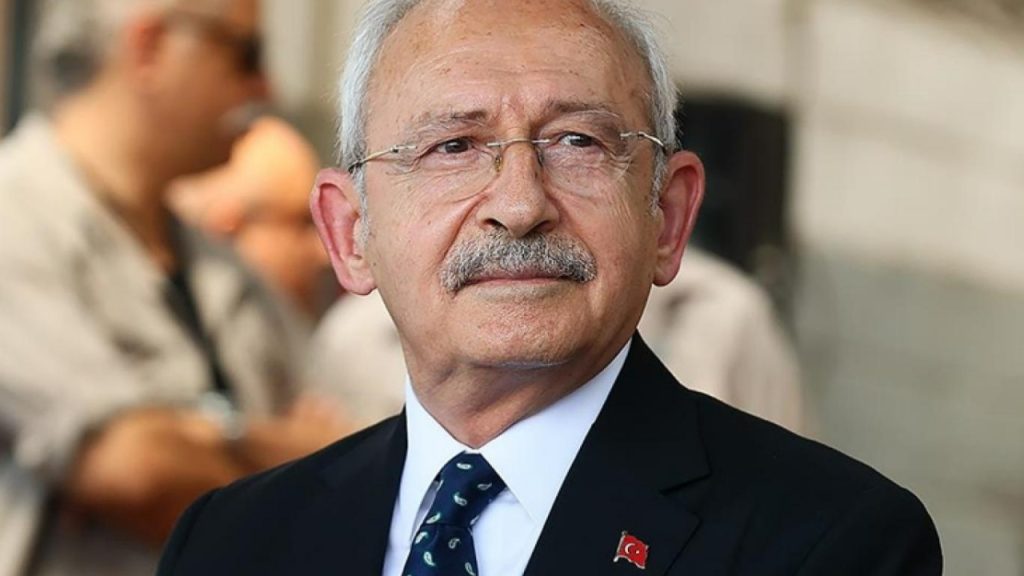 Kılıçdaroğlu'ndan Filenin Sultanları'na tebrik