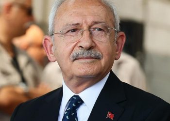 Kılıçdaroğlu'ndan Filenin Sultanları'na tebrik