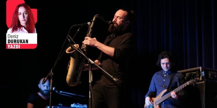 Korhan Futacı’nın 'Geleneksel Mahşer Günü'