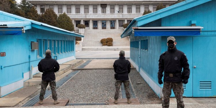 Kuzey Kore sınırını geçen ABD askeri gözaltına alındı