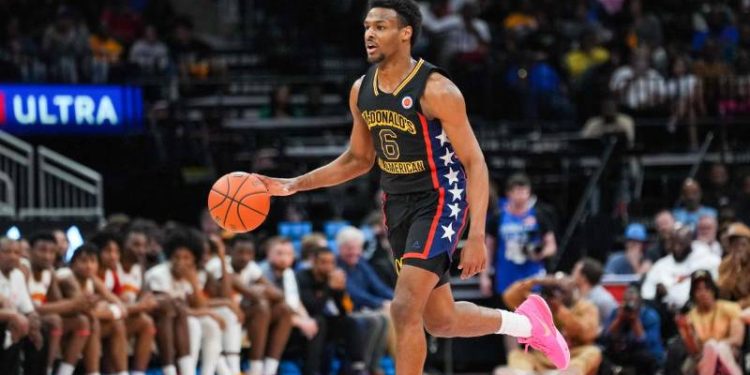 LeBron James'in oğlu kalp krizi geçirdi