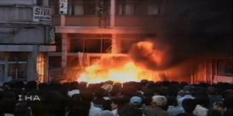 Madımak Katliamı’nda ölenler anılacak: İşte Sivas ve İstanbul’da düzenlenecek programlar