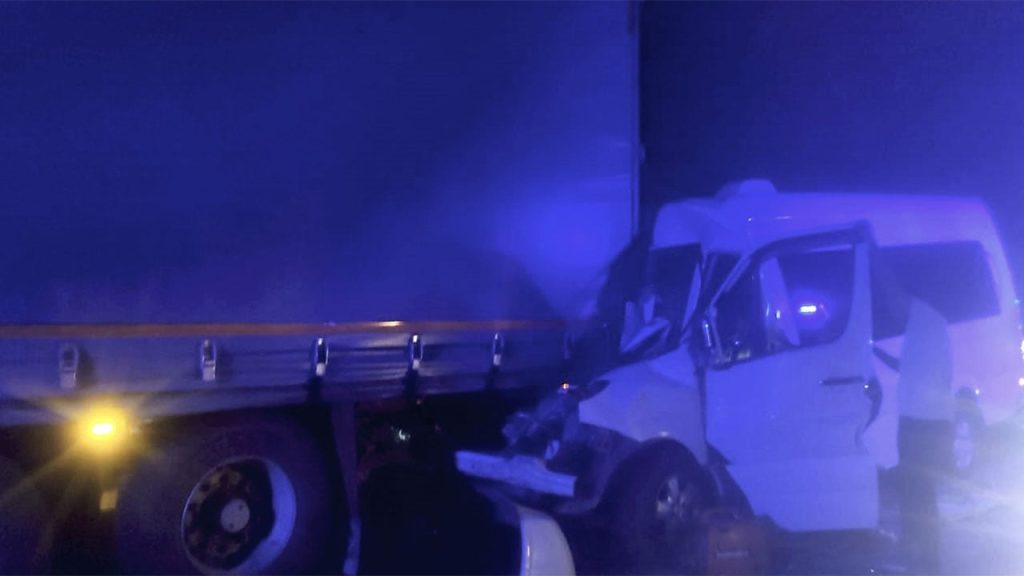 Manisa'da sporcuları taşıyan araç kaza yaptı: 9 yaralı