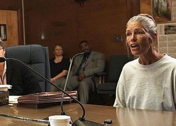 Manson ailesi tarikatının eski üyesi Leslie Van Houten, 53 yıl sonra cezaevinden tahliye edildi