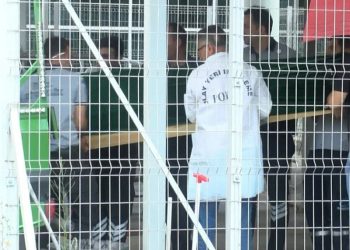 Marmaray’da raylara atlayan 15 yaşındaki kız intihar etti