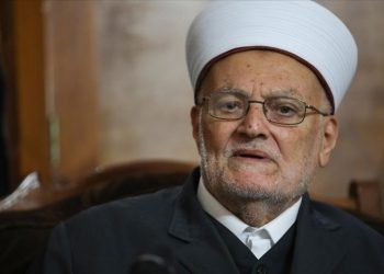 Mescid-i Aksa'nın imamına 6 ay seyahat yasağı