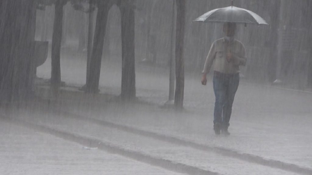 Meteoroloji'den 5 il için kuvvetli yağış uyarısı!