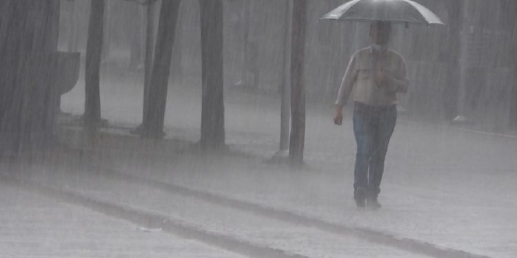 Meteoroloji'den 5 il için kuvvetli yağış uyarısı!