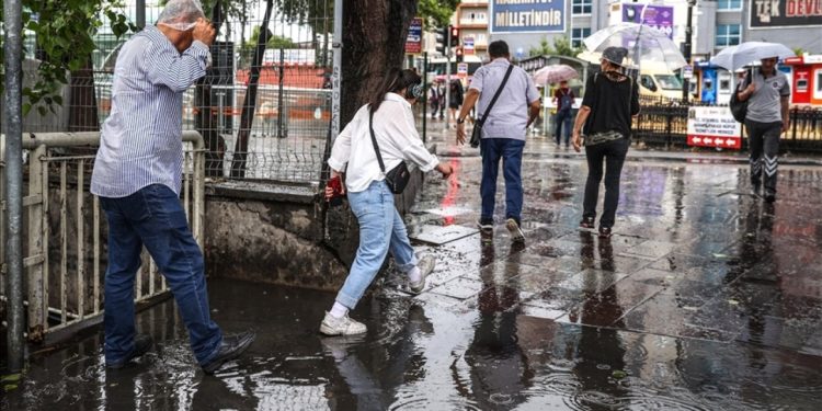 Meteoroloji'den sağanak uyarısı (30 Temmuz Pazar günü hava durumu)