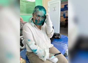 Muhalif Rus gazeteciye bıçaklı saldırı: Burayı terk edin ve hiçbir şey yazmayın