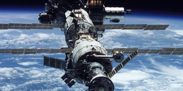 NASA’da elektrik kesildi, astronotlarla iletişim bir süre koptu