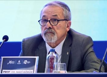 Naci Görür'den 4 büyüklüğündeki Adana depremi hakkında yazdı: Savrun Fayı etkisi