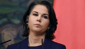 “Naif değiliz, Türkiye’ye hediyeler verilemez”