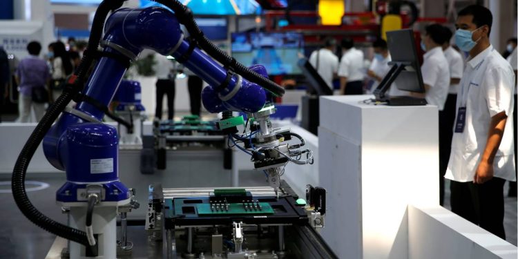 OECD: Yüksek otomasyon riski altındaki meslekler istihdamın yaklaşık yüzde 27'si