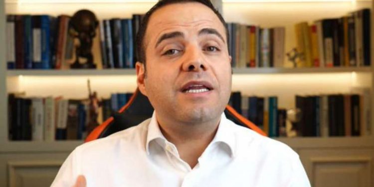 Özgür Demirtaş 'toplanın anlatıyorum' dedi, ekonomide neler olacağını söyledi