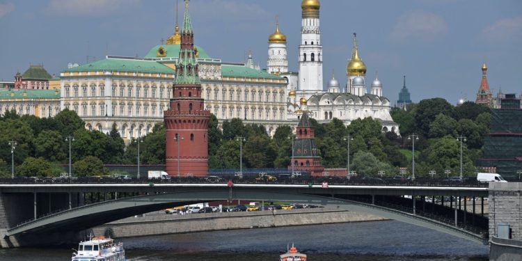 Putin ile Wagner komutanı Prigojin darbe girişiminden sonra Kremlin’de görüşmüş