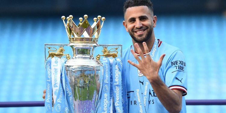 Riyad Mahrez, Suudi Arabistan'a gitti!