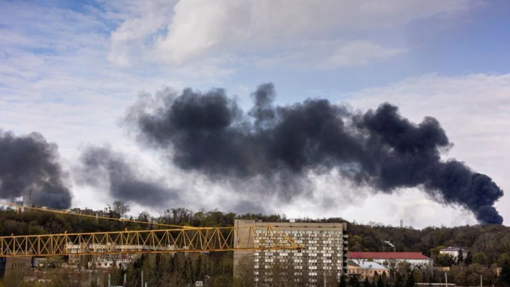 Rusya, Lviv’i bombaladı: 4 ölü, 32 yaralı