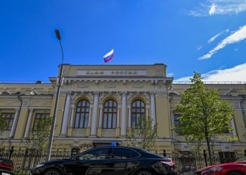 Rusya savaşın başından bu yana ilk kez faiz artırdı