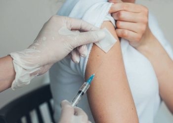 Sağlık Bakanı Koca'nın 'ücretsiz olacak' dediği HPV aşısına zam