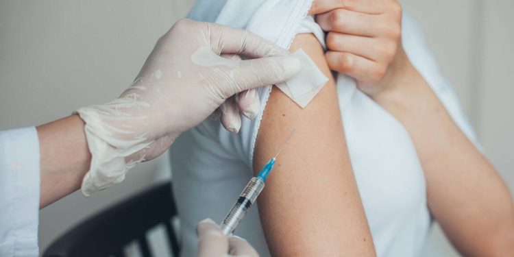 Sağlık Bakanı Koca'nın 'ücretsiz olacak' dediği HPV aşısına zam