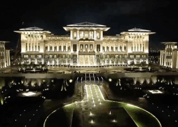 Saray'ın her bir dakikalık harcaması 2 emekli maaşı! 'Bir dakikalık gider 15 bin lira'