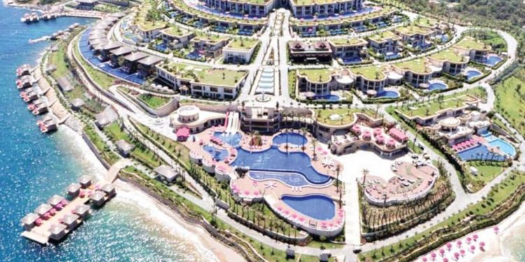 Sedat Peker'in gündeme getirdiği Paramount Otel'e genişleme izni