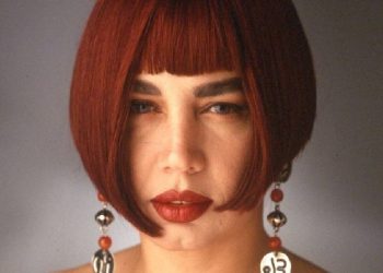 Sezen Aksu’nun evine saldırı girişimi