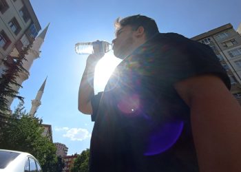 Sıcak havalarda su tüketimi hayati önem taşıyor