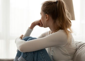 Sıcaklar ve ani hava değişimleri ruh sağlığını etkiliyor: Psikiyatri Uzmanı uyarılarda bulundu