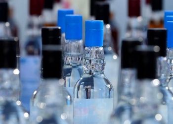Sigara ve içkide vergi yüzde 15 artırıldı